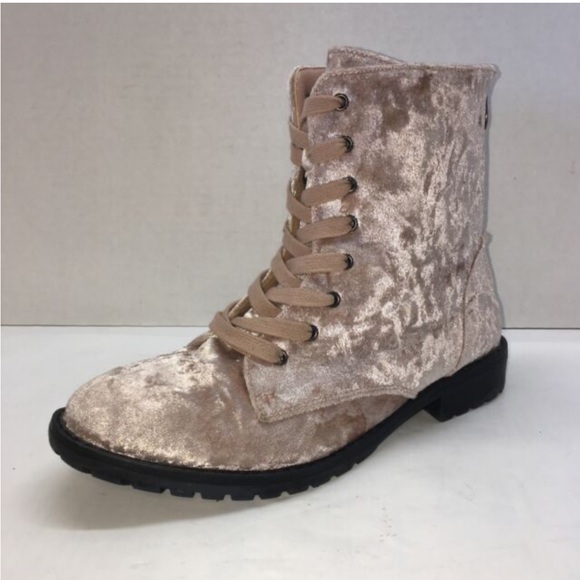 Shoes - 3 for $30 | Pink suede boots | NWT | 7.5